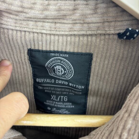 Men's Casual Button Down Shirt - Tan - Picture 4 of 4